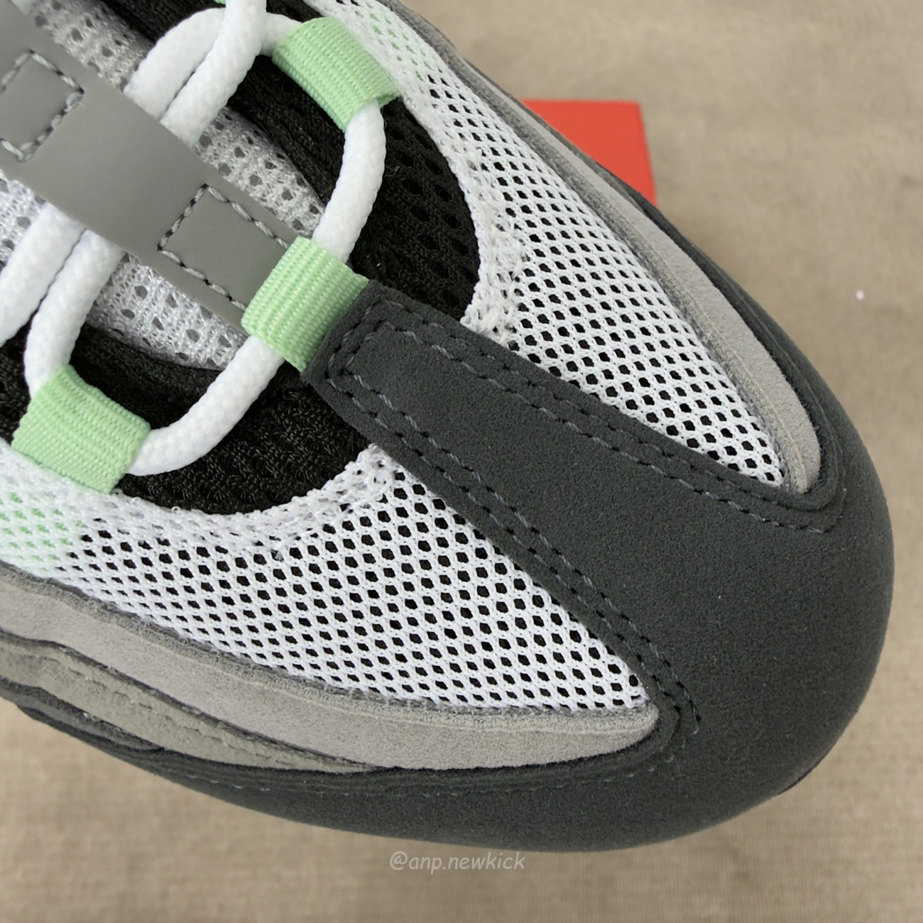 Nike Air Max 95 Og Big Bubble Fresh Mint Womens Hj5996 005 (9) - www.kitistry.com Nike Air Max 95 Og Big Bubble Fresh Mint Womens Hj5996 005 (9) - www.kitistry.com