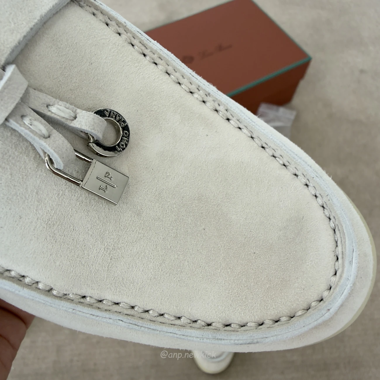 Loro Piana Slip On Almond Toe White (2) - www.kitistry.com Loro Piana Slip On Almond Toe White (2) - www.kitistry.com