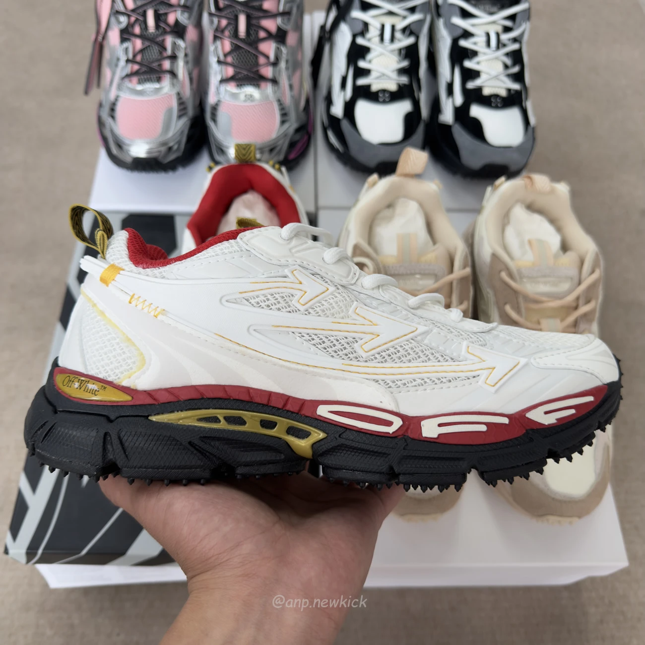 Off White Sneakers (15) - www.kitistry.com Off White Sneakers (15) - www.kitistry.com
