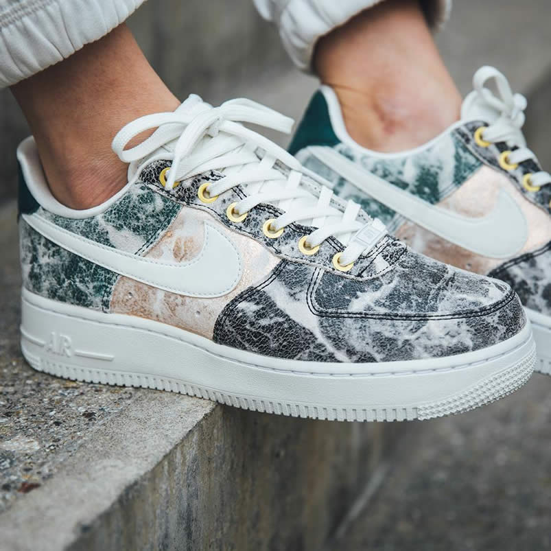 Womens Nike Air Force 1 Low 07 Lxx White Oil Grey On Feet Shoes Ao1017 100 (3) - www.kitistry.com Womens Nike Air Force 1 Low 07 Lxx White Oil Grey On Feet Shoes Ao1017 100 (3) - www.kitistry.com