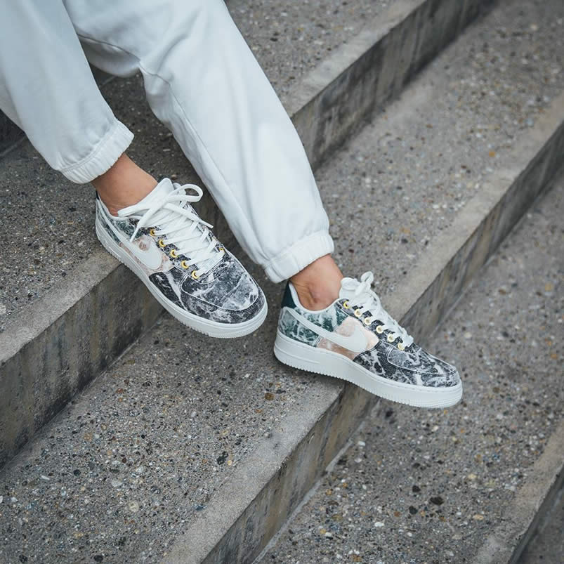 Womens Nike Air Force 1 Low 07 Lxx White Oil Grey On Feet Shoes Ao1017 100 (4) - www.kitistry.com Womens Nike Air Force 1 Low 07 Lxx White Oil Grey On Feet Shoes Ao1017 100 (4) - www.kitistry.com