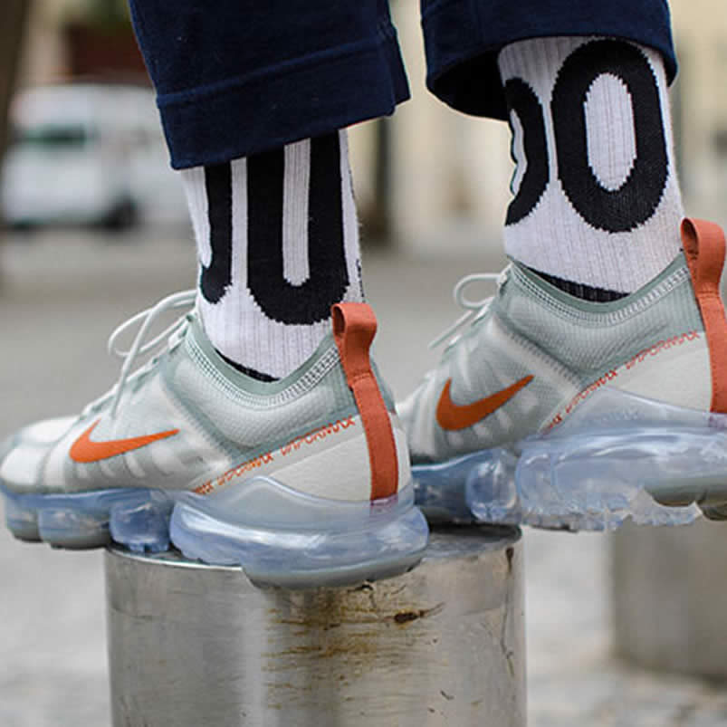 Latest Nike Vapormax 2019 Olive Light Vintage Lichen Orange Ar6631 300 On Feet (4) - www.kitistry.com Latest Nike Vapormax 2019 Olive Light Vintage Lichen Orange Ar6631 300 On Feet (4) - www.kitistry.com