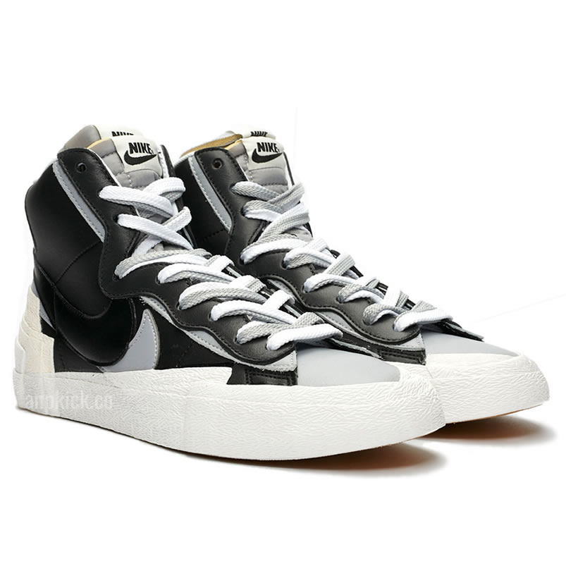 Sacai Nike Blazer Mid Greyscale Black Bv0072 002 (3) - www.kitistry.com Sacai Nike Blazer Mid Greyscale Black Bv0072 002 (3) - www.kitistry.com