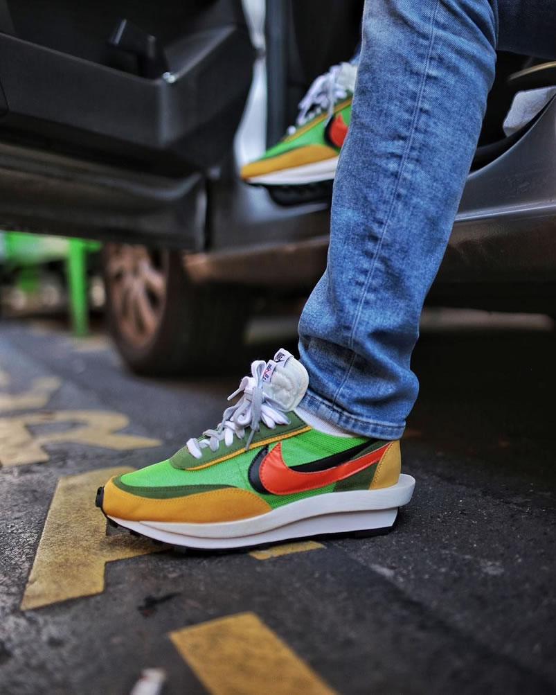 Sacai Nike Ldv Waffle Green On Feet Bv0073 300 (7) - www.kitistry.com Sacai Nike Ldv Waffle Green On Feet Bv0073 300 (7) - www.kitistry.com